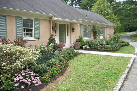 landscaping-ideas-philadelphia-formal-garden-williamsburg