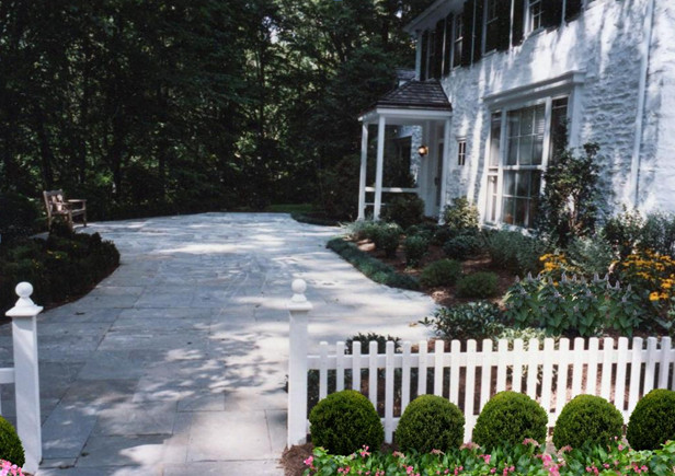 main-line-landscaping-companies-valley-forge-pa-19481