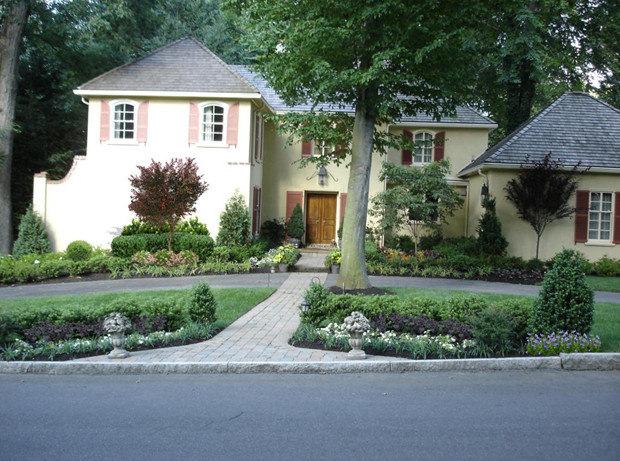 main-line-landscaping-ideas-bryn-mawr-pa-19010