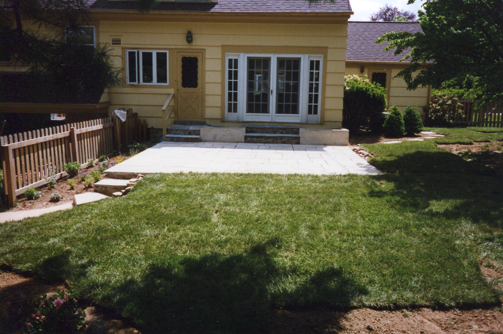 Nice little patio and stair planters in Merion - After